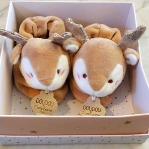 DouDou Compagnie slippers.